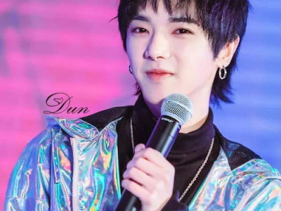 华晨宇：智性恋界的璀璨天菜